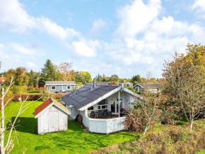 Airy Holiday Home in Juelsminde with Sauna